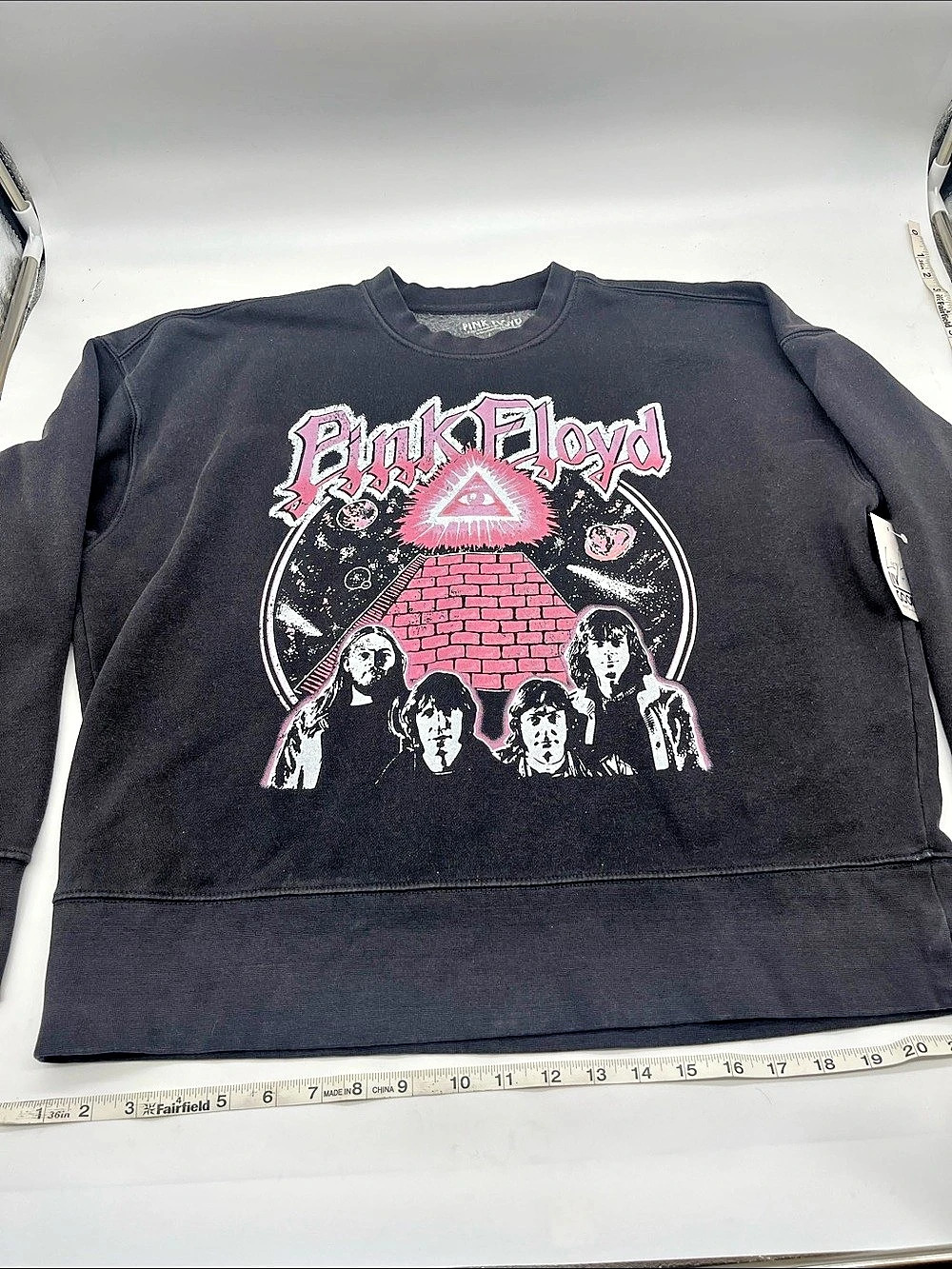 Pink Floyd graphic sweatshirt in Black & Pink Size Small NWT